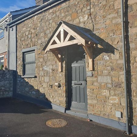 Perfect Location 3 Bed Serviced Apartment With Bike Storage For Bpw. Close To Brecon Beacons Merthyr Tydfil Exterior foto
